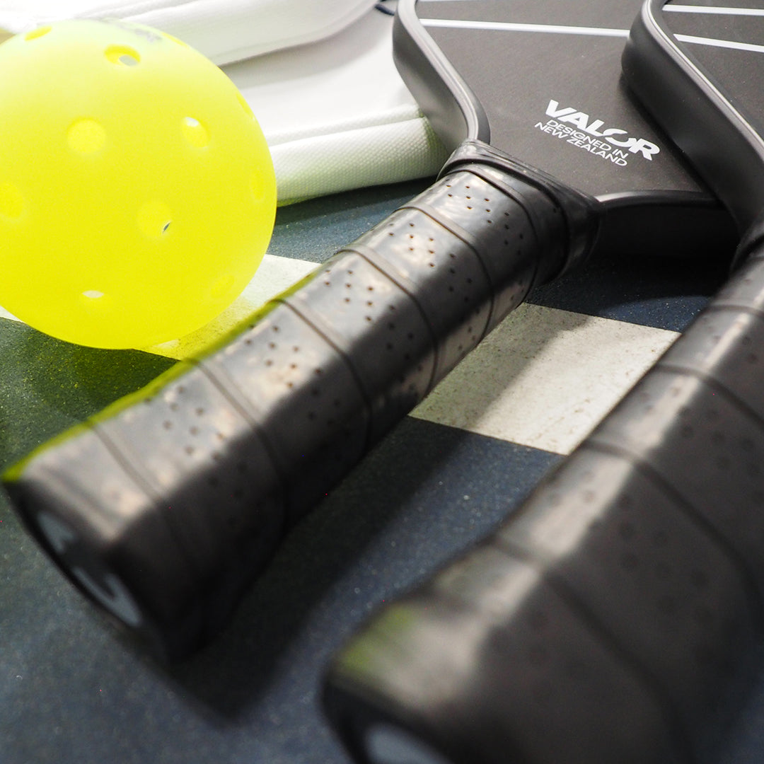 VALOR Midnight Pickleball Set