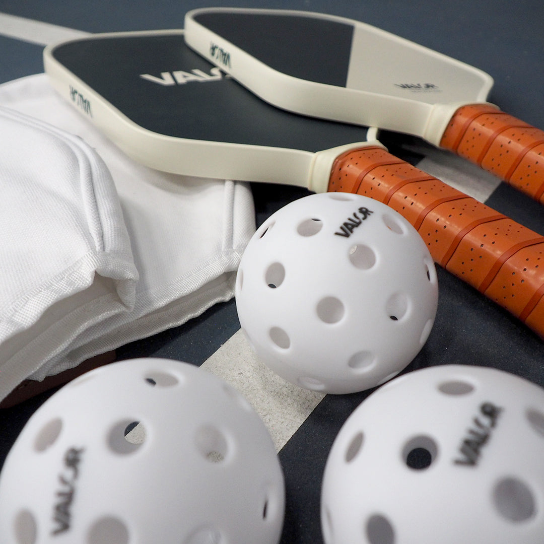 VALOR Woodland Pickleball Set